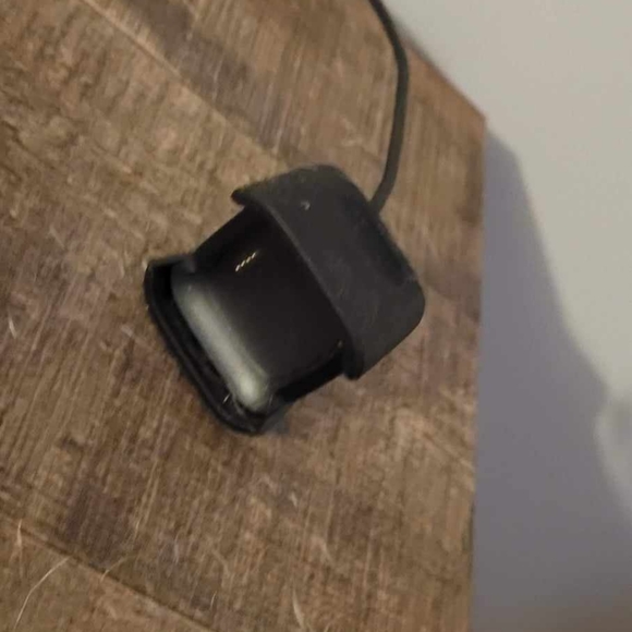 Fitbit versa 2 - Picture 4 of 5
